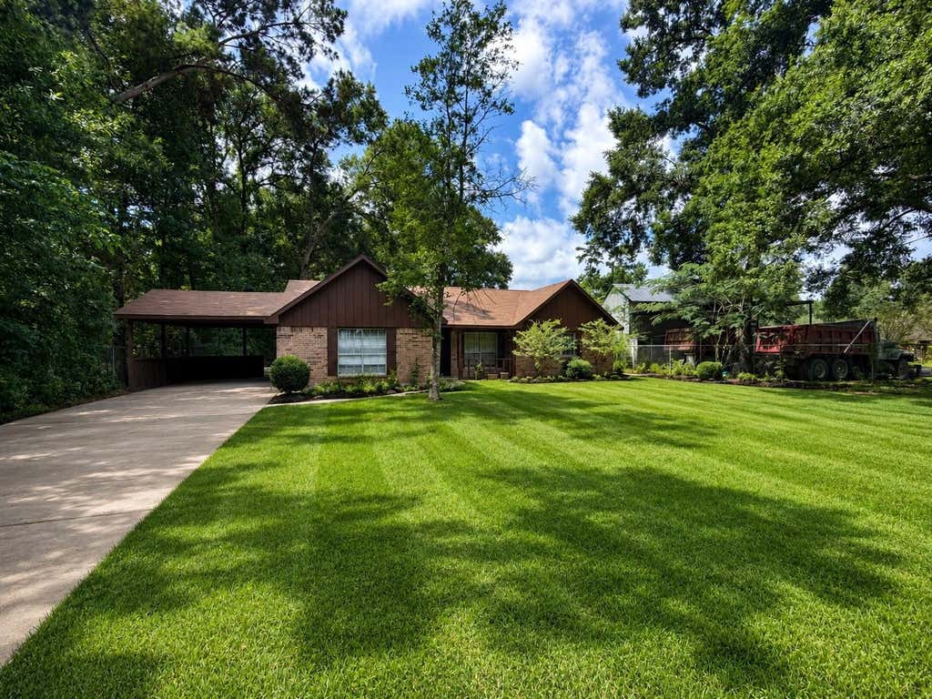 Photo of 20064 Mercedell Drive, Porter, TX 77365 (MLS # 19182899)