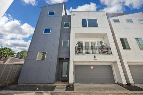 Photo of 208 N York Street #B, Houston, TX 77003 (MLS # 75848471)