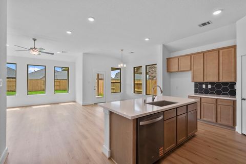 Photo of 2221 Sonder Shore Drive, Katy, TX 77493 (MLS # 46148925)