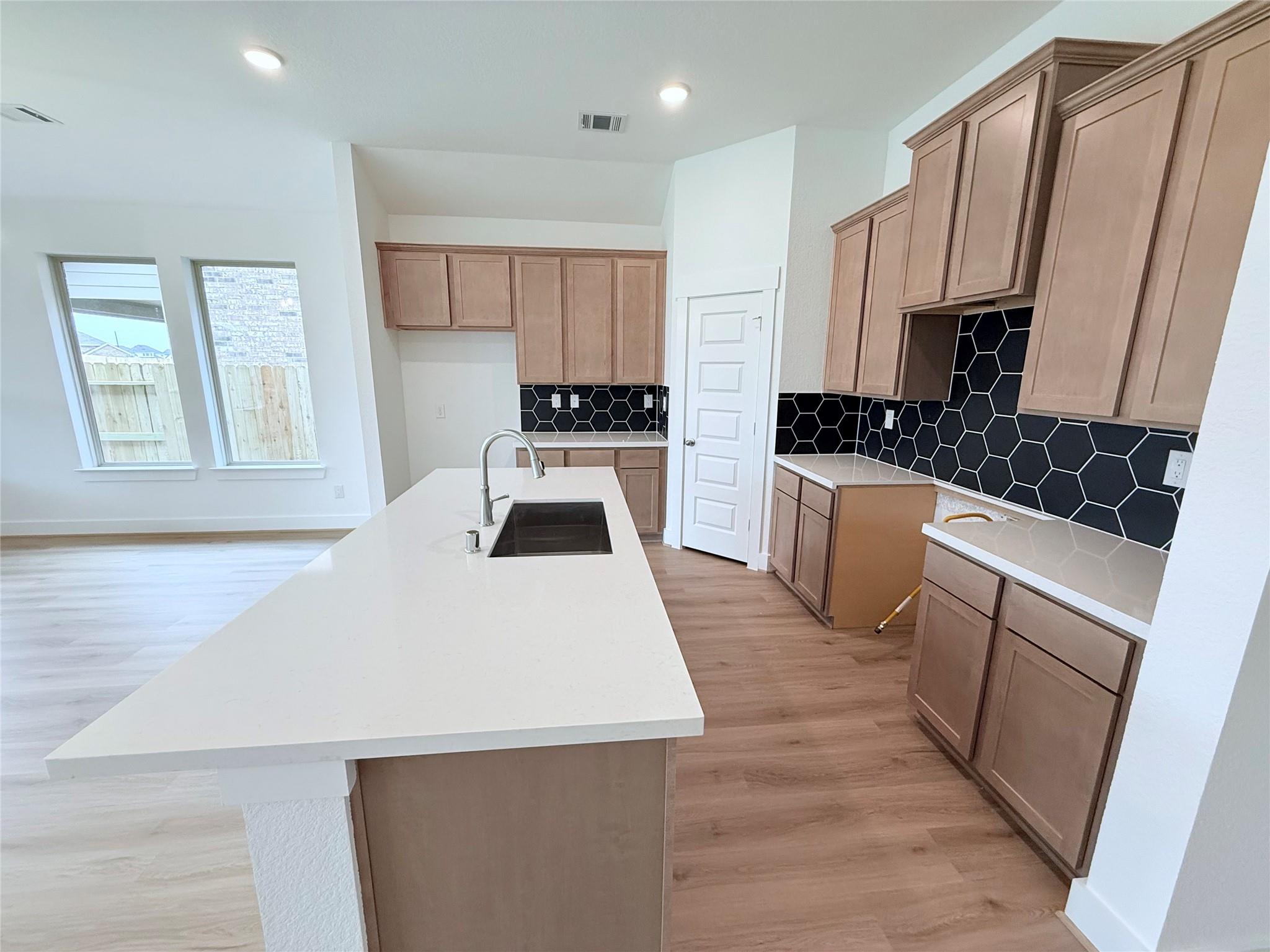 2221 Sonder Shore Drive