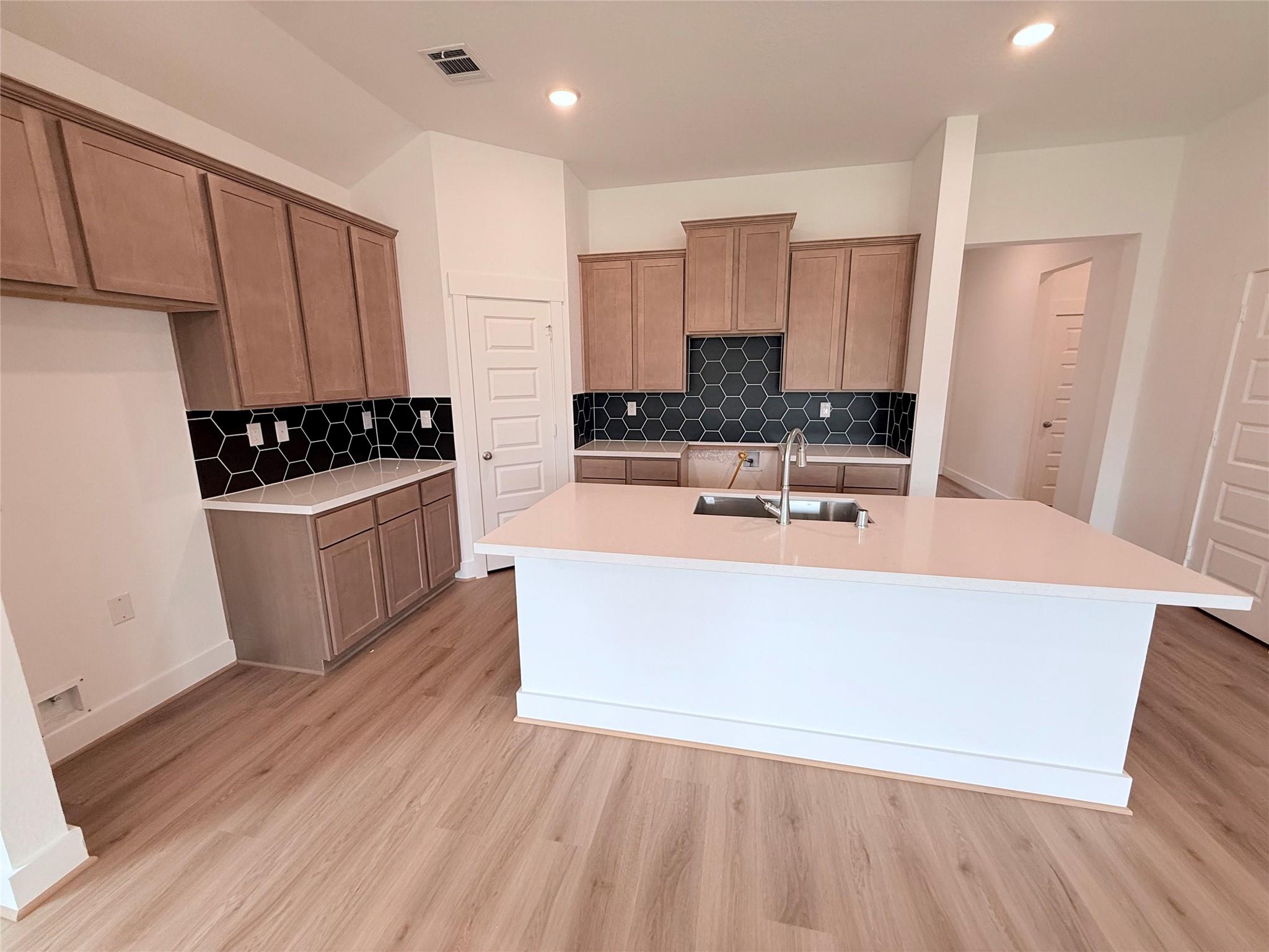 2221 Sonder Shore Drive