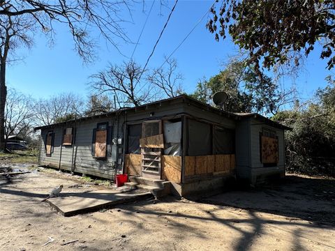 5020 Fitch Street Houston TX 77016