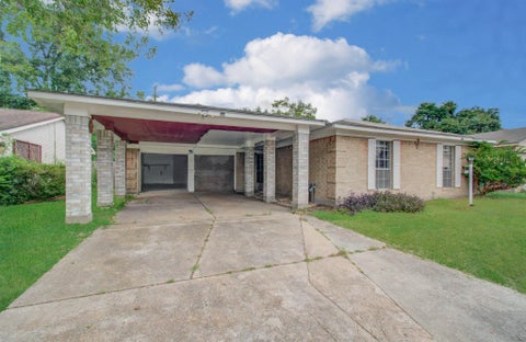 Photo of 1314 Mosher Lane, Houston, TX 77088 (MLS # 35002852)