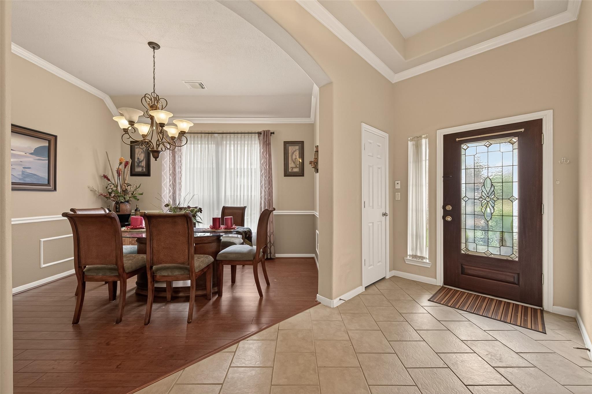 13719 Saxony Drive