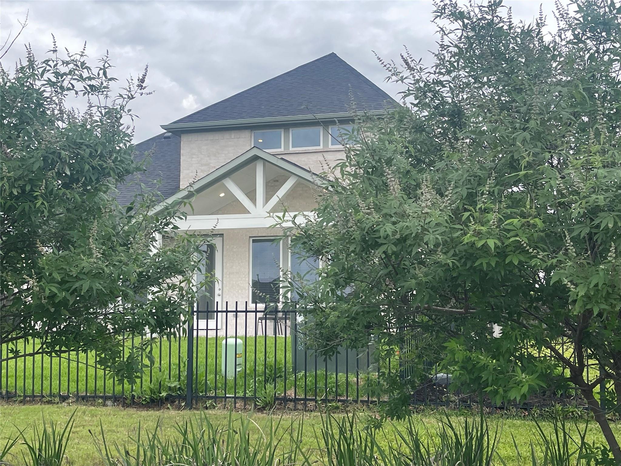 6822 Ivory Sedge Trail