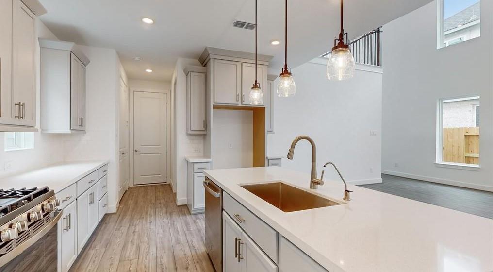 21623 Lampeter River Lane