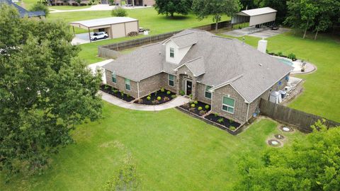 Photo of 611 Saddle Creek Farms Drive, Crosby, TX 77532 (MLS # 73843973)