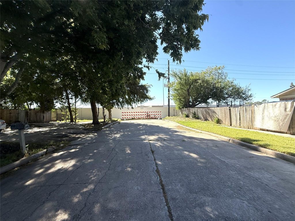 Photo of 4123 Cedar Gardens Drive, Houston, TX 77082 (MLS # 53948559)