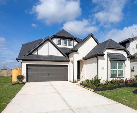 Photo of 6006 Rolling Stream Court, Fulshear, TX 77441 (MLS # 61788342)