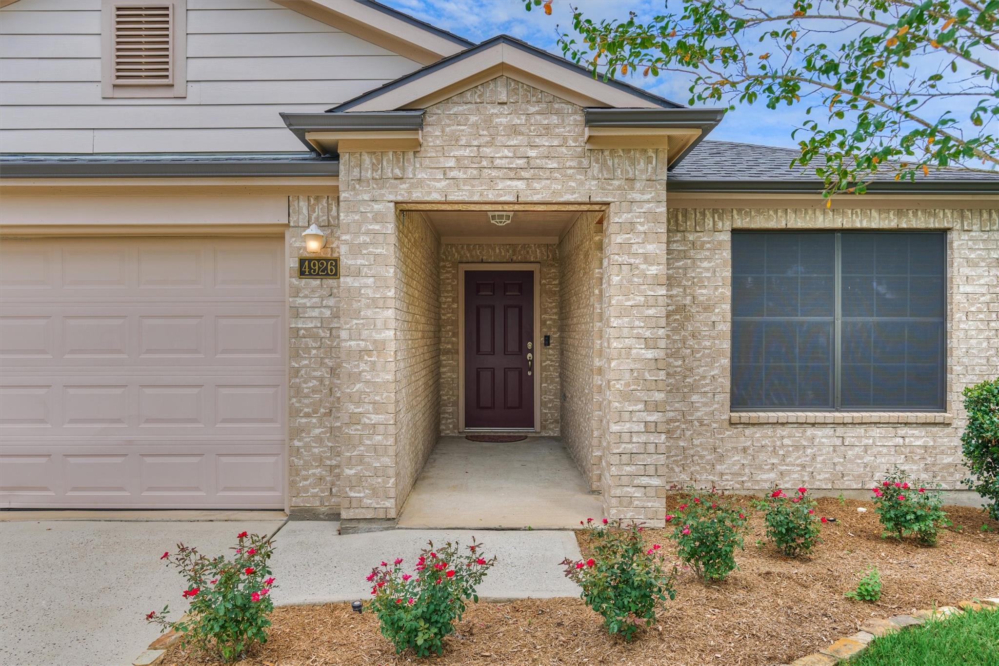 4926 Comal River Loop