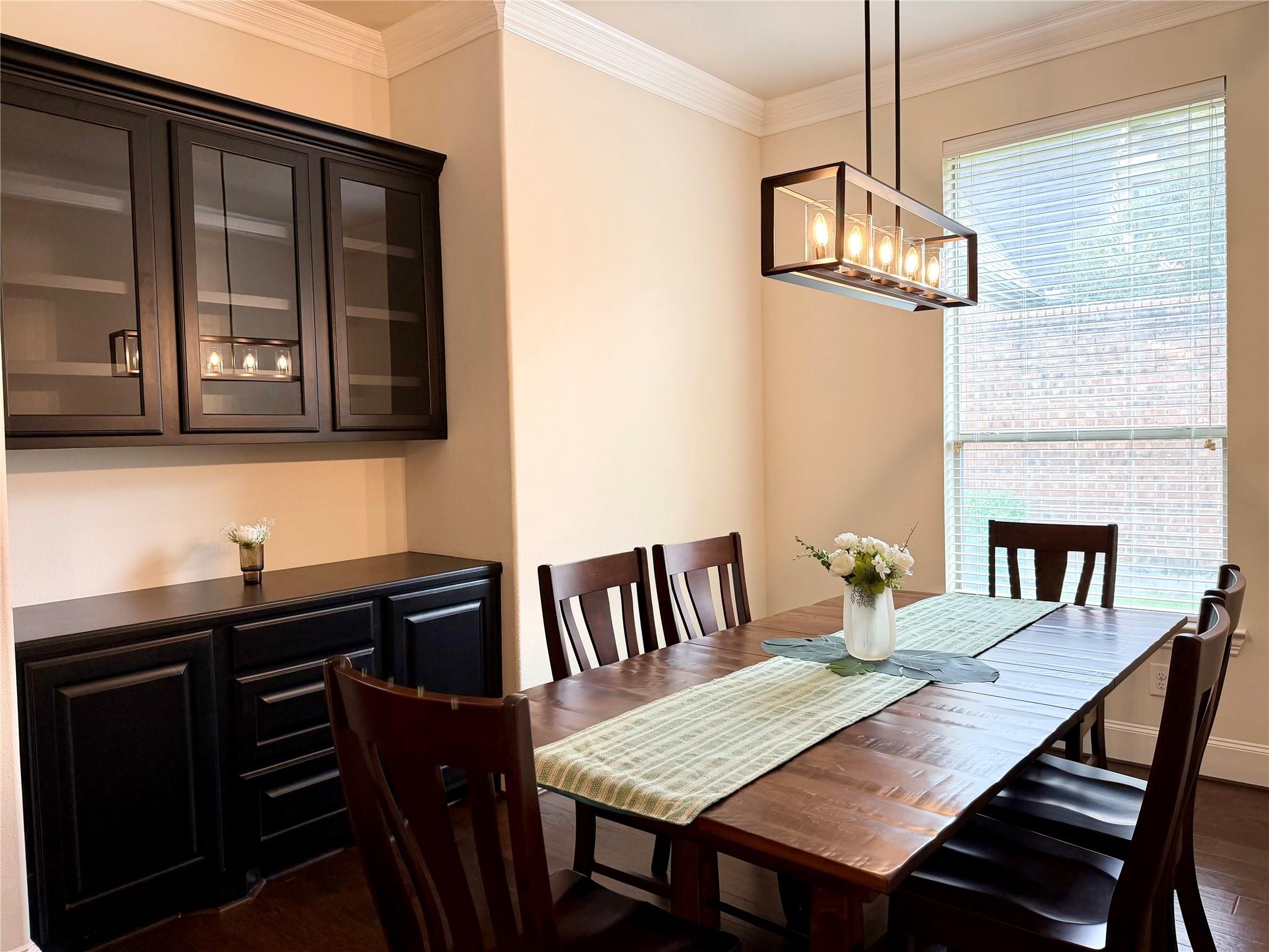 175 Oarwood Place