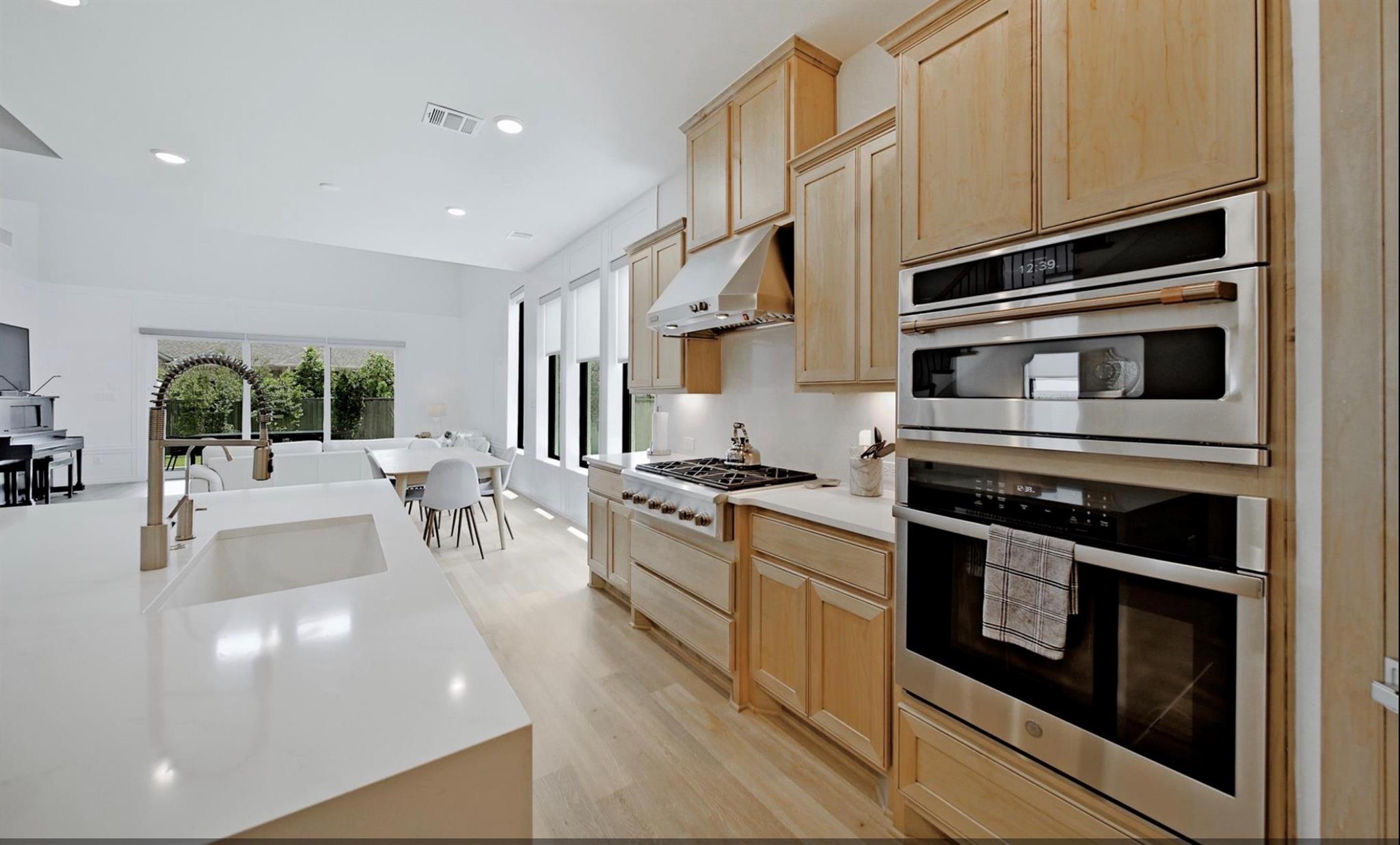 6 Gentle Branch Place