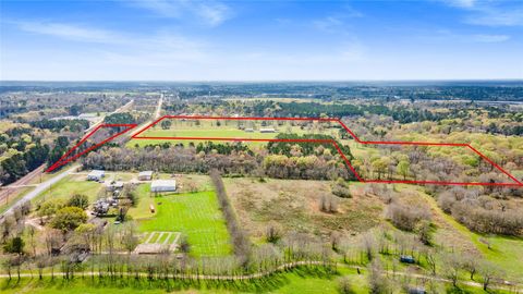 9192 State Highway 75 S New Waverly TX 77358