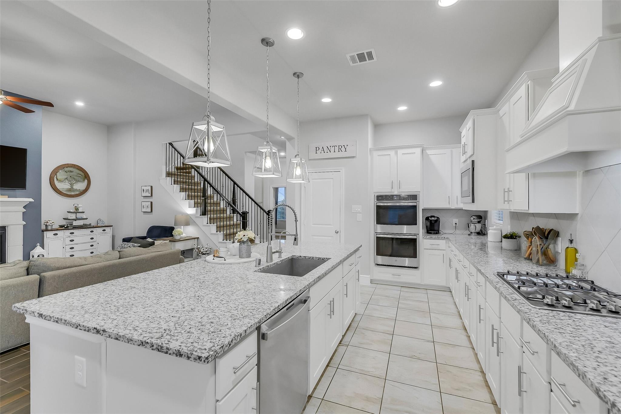 11114 Thinleaf Alder Way