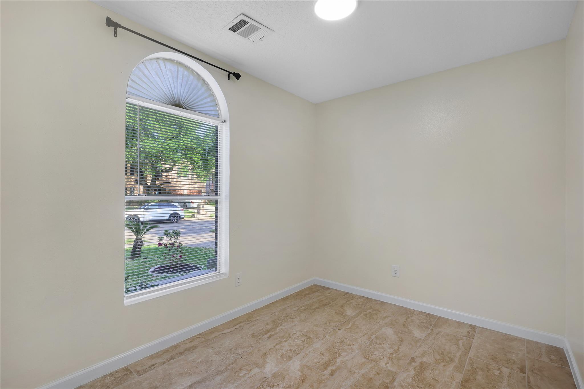 1117 Willersley Lane