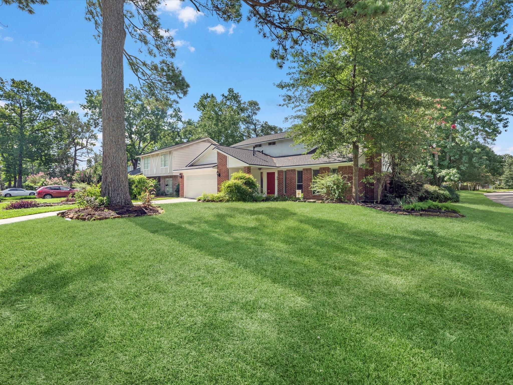 3202 Glade Springs Drive