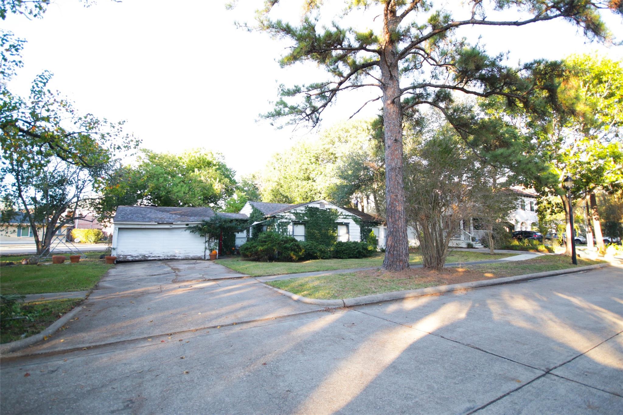 4210 Coleridge Street