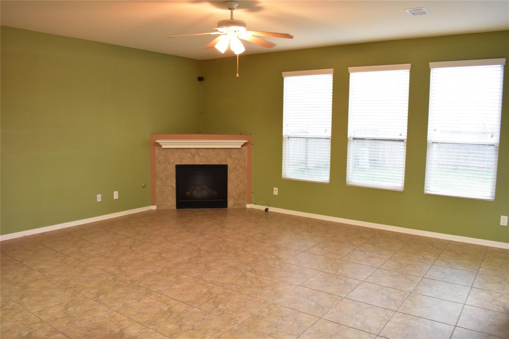 2911 Creek Arbor Circle