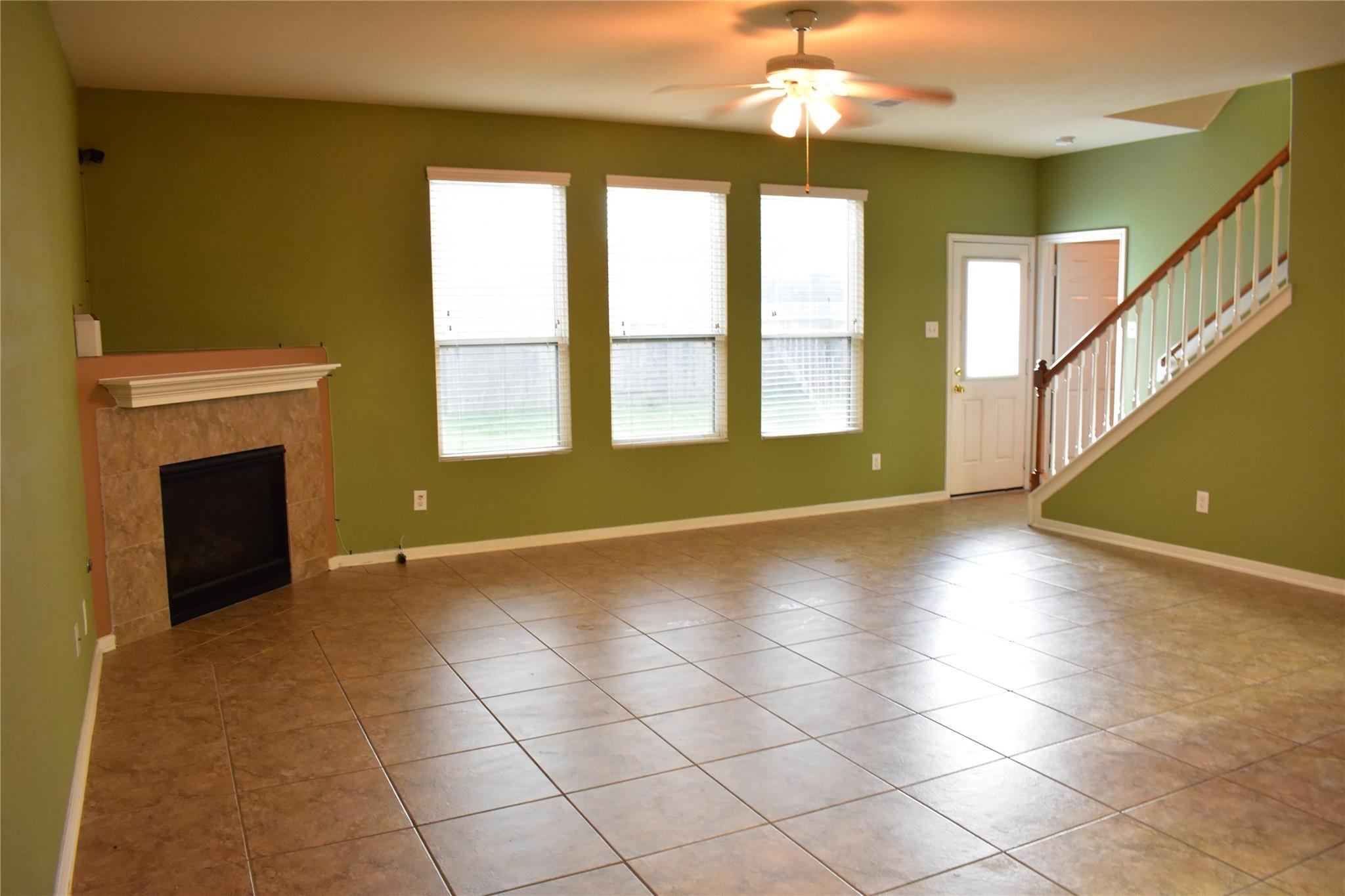 2911 Creek Arbor Circle