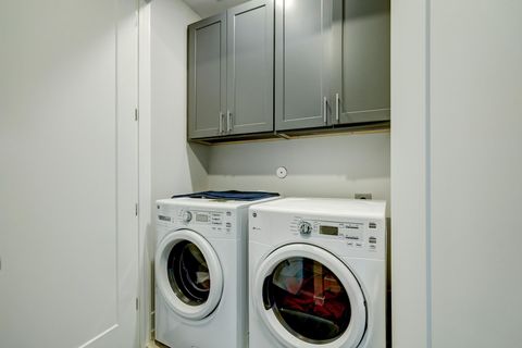 Tiny photo for 806 Thornton Road #A, Houston, TX 77018 (MLS # 94366612)