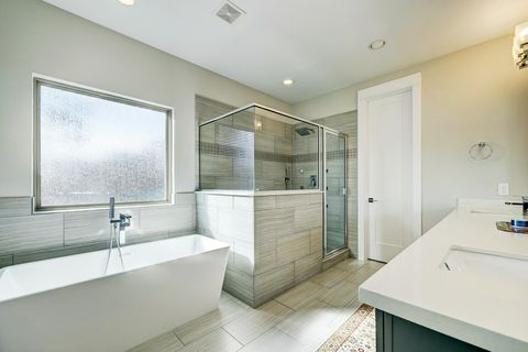 Tiny photo for 806 Thornton Road #A, Houston, TX 77018 (MLS # 94366612)