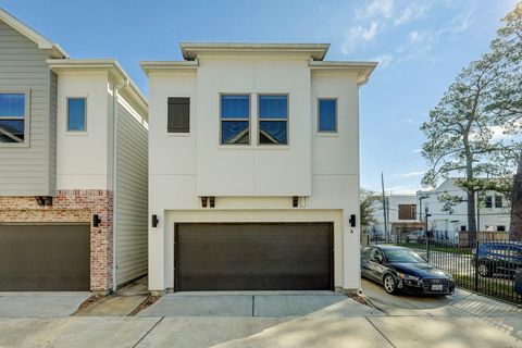 Tiny photo for 806 Thornton Road #A, Houston, TX 77018 (MLS # 94366612)