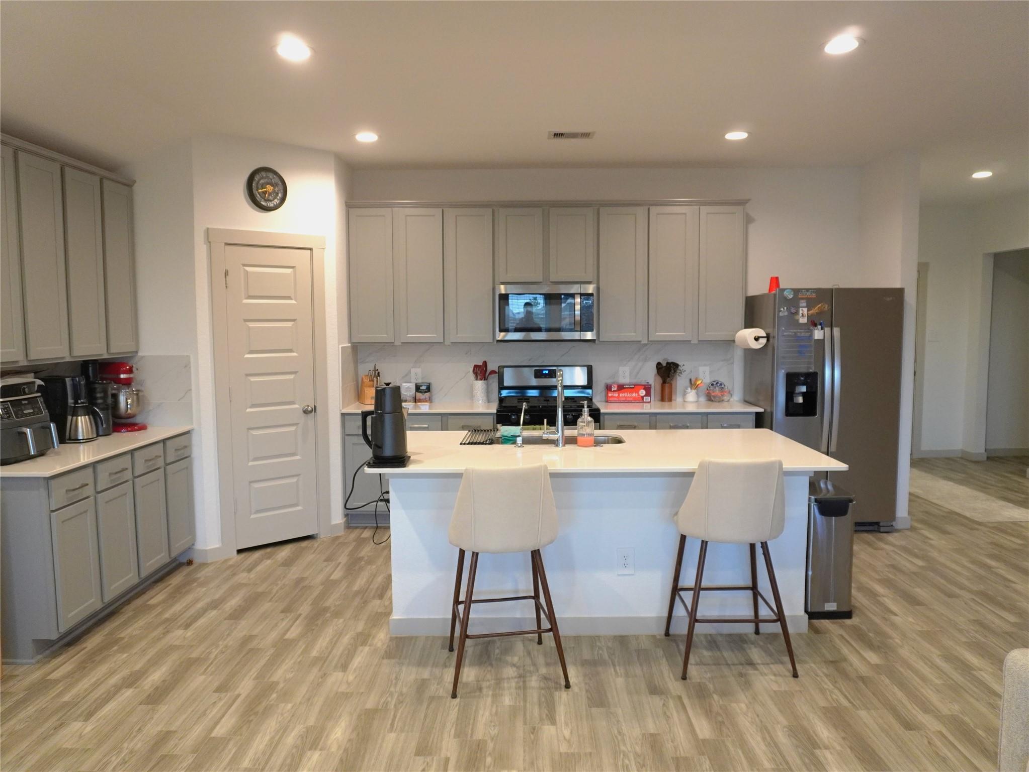 6823 Dell Vista Drive