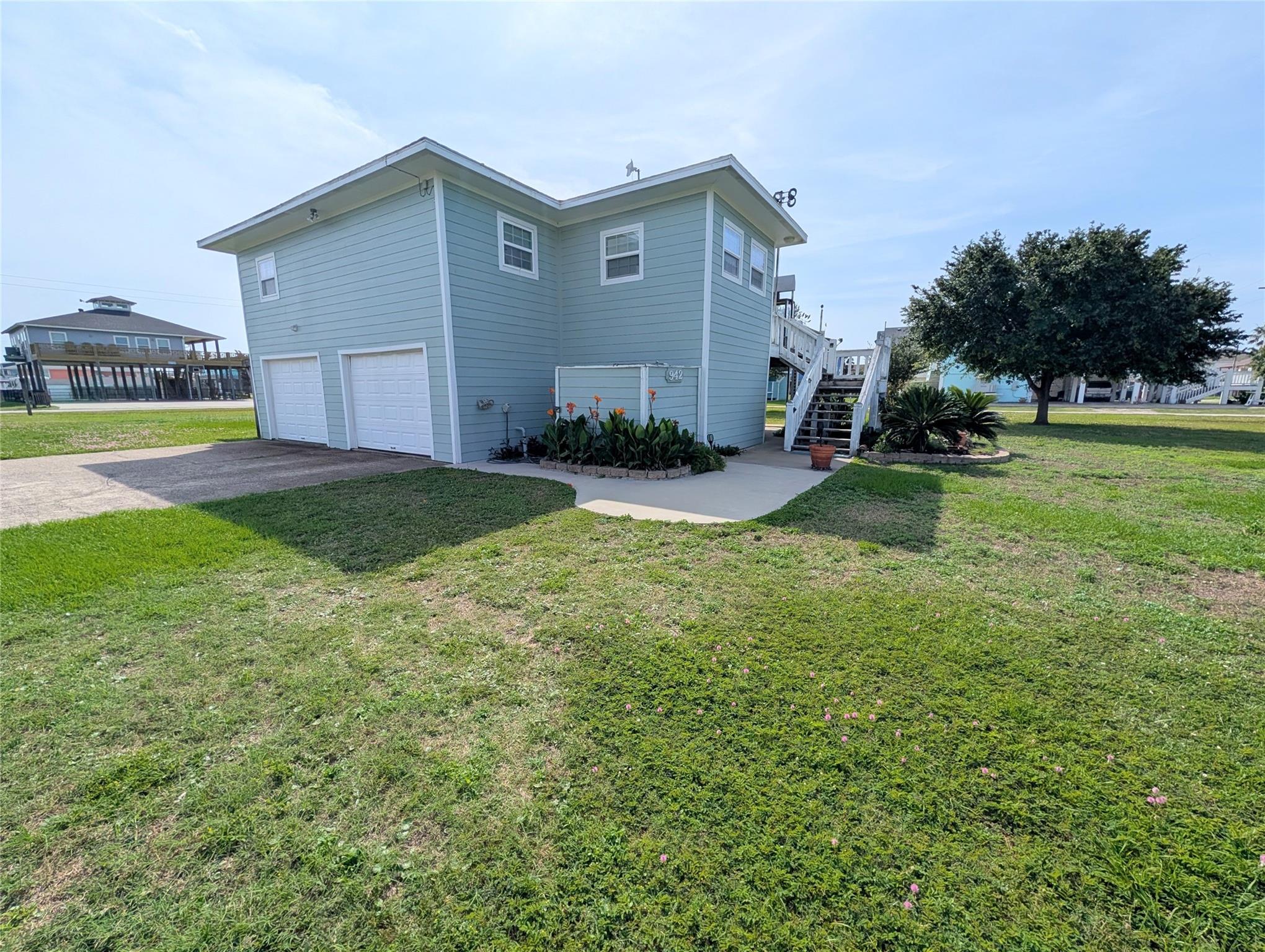 942 Surfview