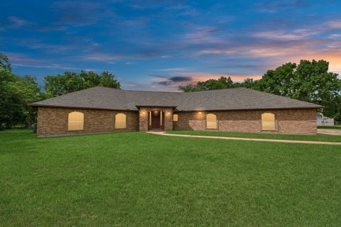 7825 Hughes Ranch Road Pearland TX 77581