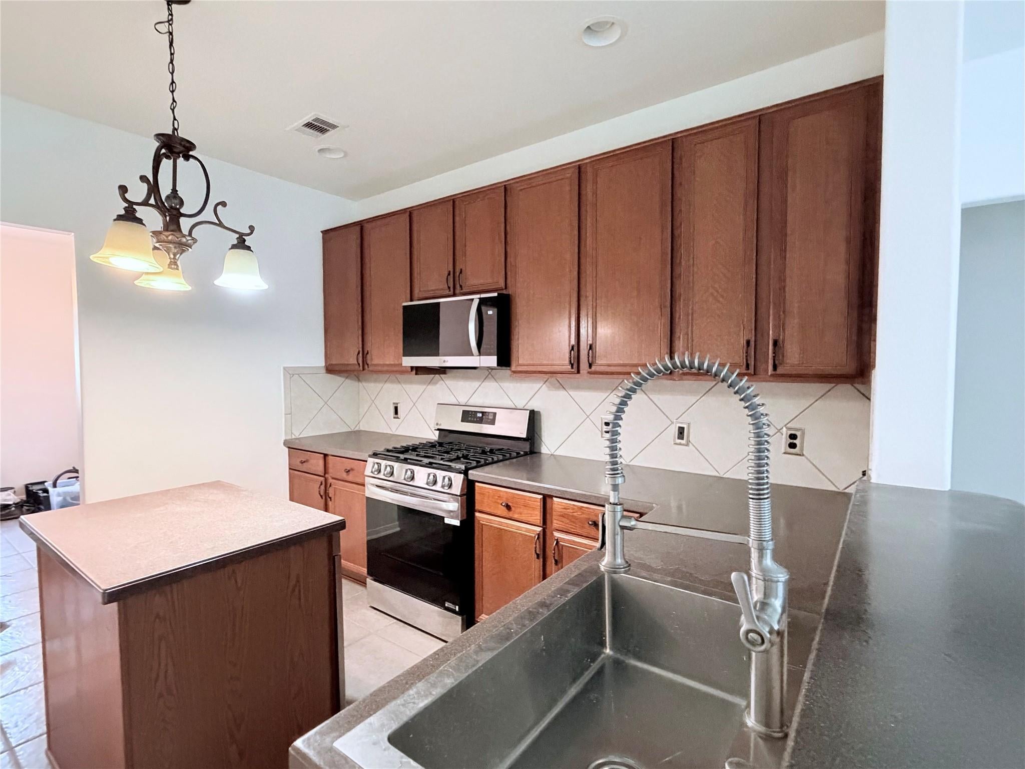 14531 Keystone Green Drive