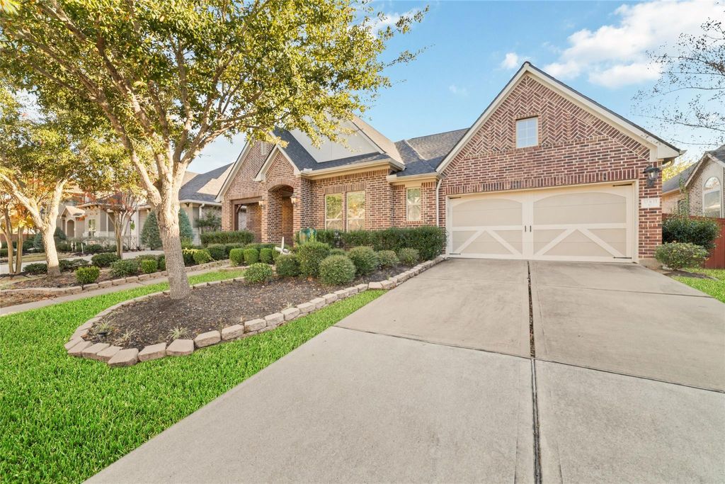 Photo of 17411 Aberdeenshire Drive, Richmond, TX 77407 (MLS # 40714644)