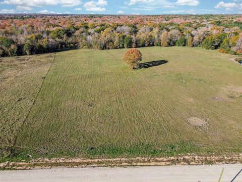 Vacant Land For Sale - 10423 State Highway 21 W<br/> Houston County, Crockett, TX 75835