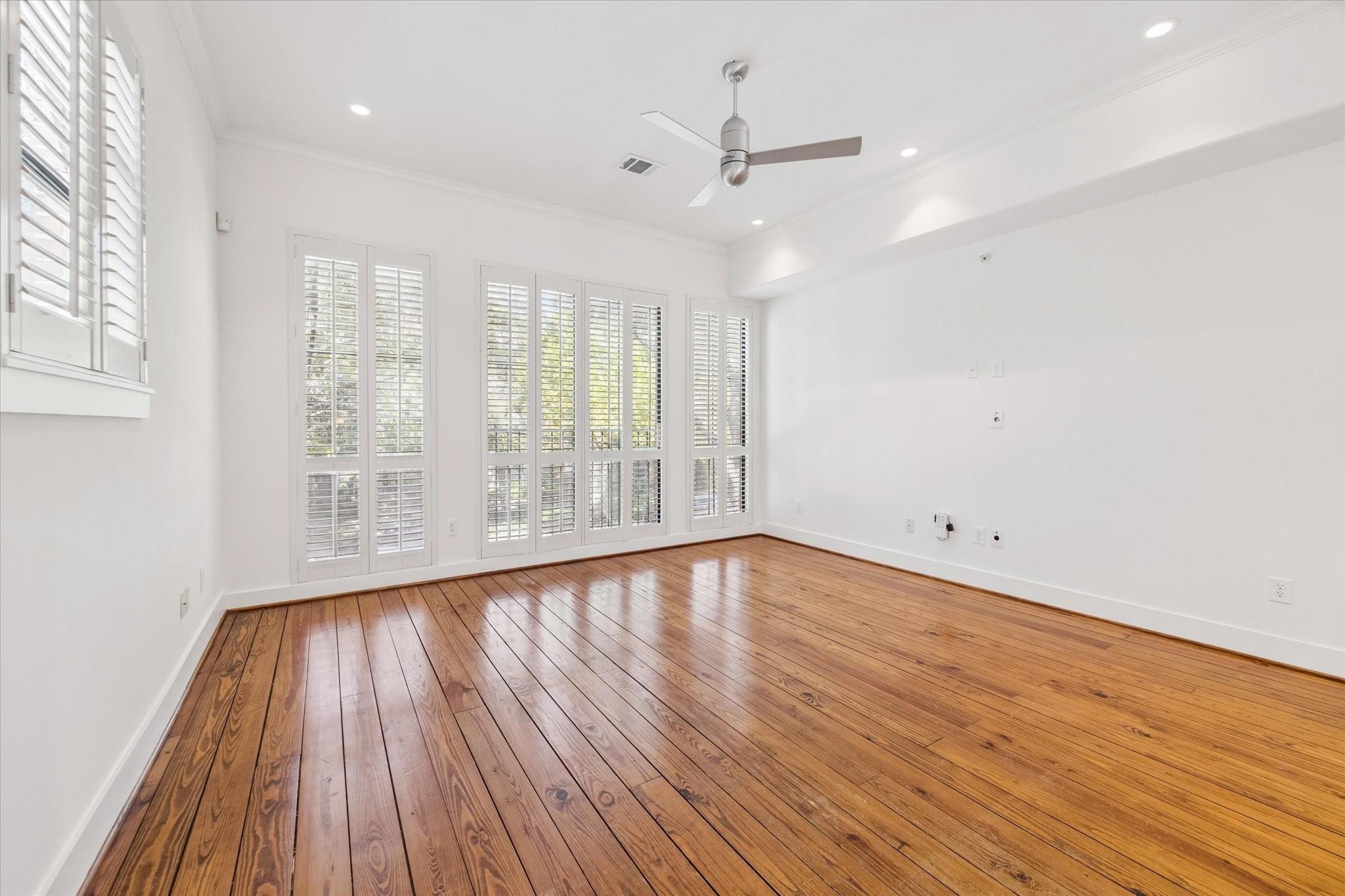 100 Mcgowen Street A