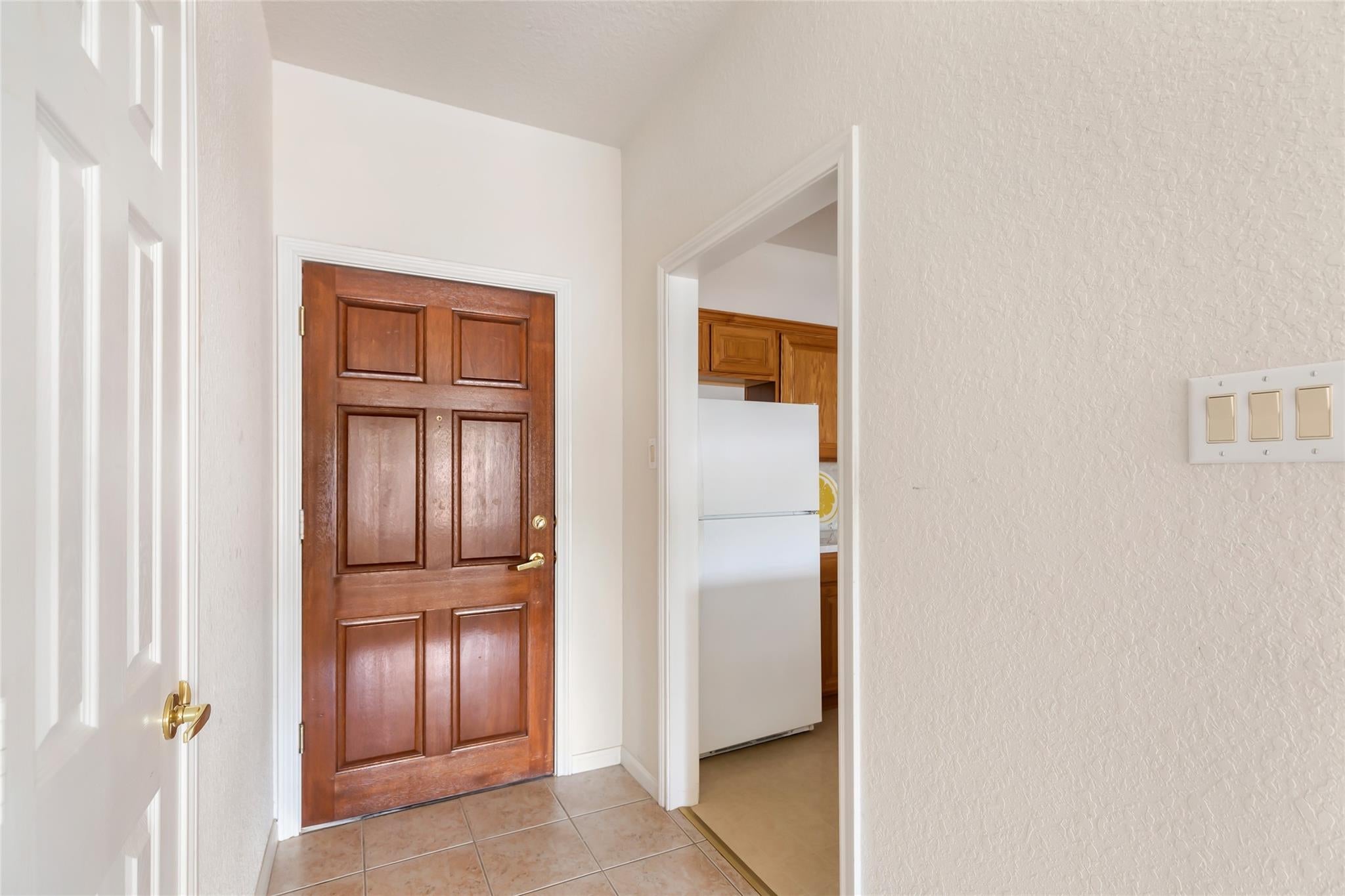 2803 Kings Crossing Drive 209