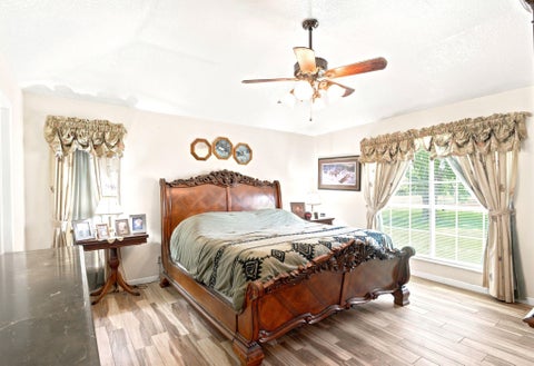 Tiny photo for 2203 Shouse Road, Santa Fe, TX 77510 (MLS # 67533024)