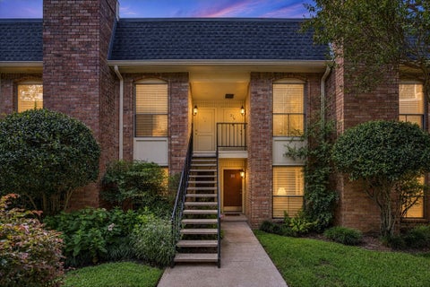 Photo of 1601 S Shepherd Drive #218, Houston, TX 77019 (MLS # 2306118)