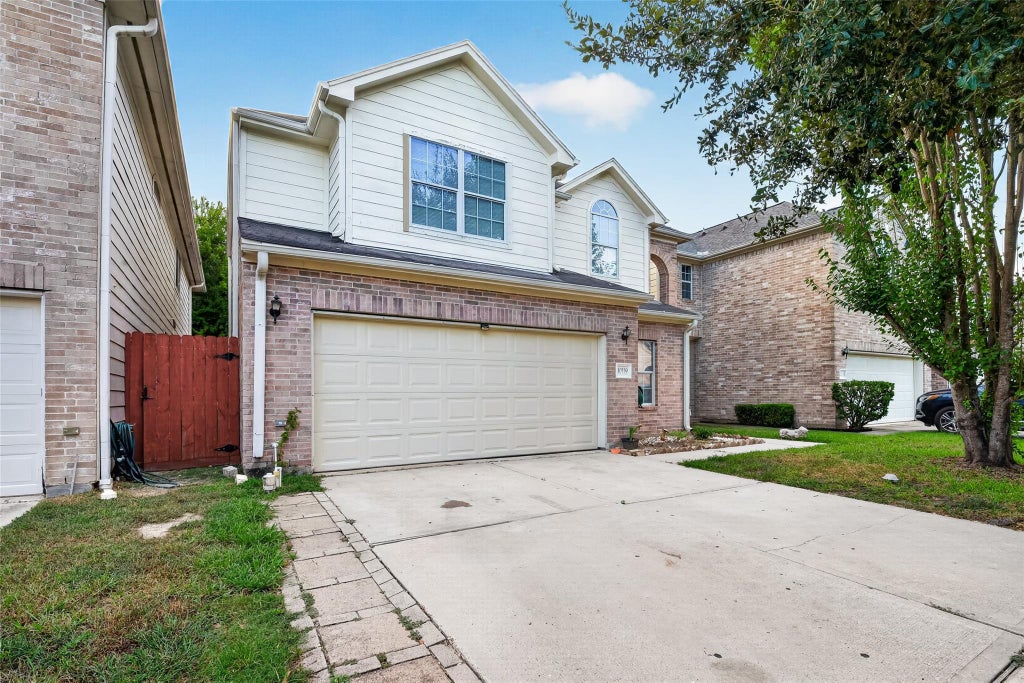 Photo of 10119 W Palm Lake Drive, Houston, TX 77034 (MLS # 40883663)