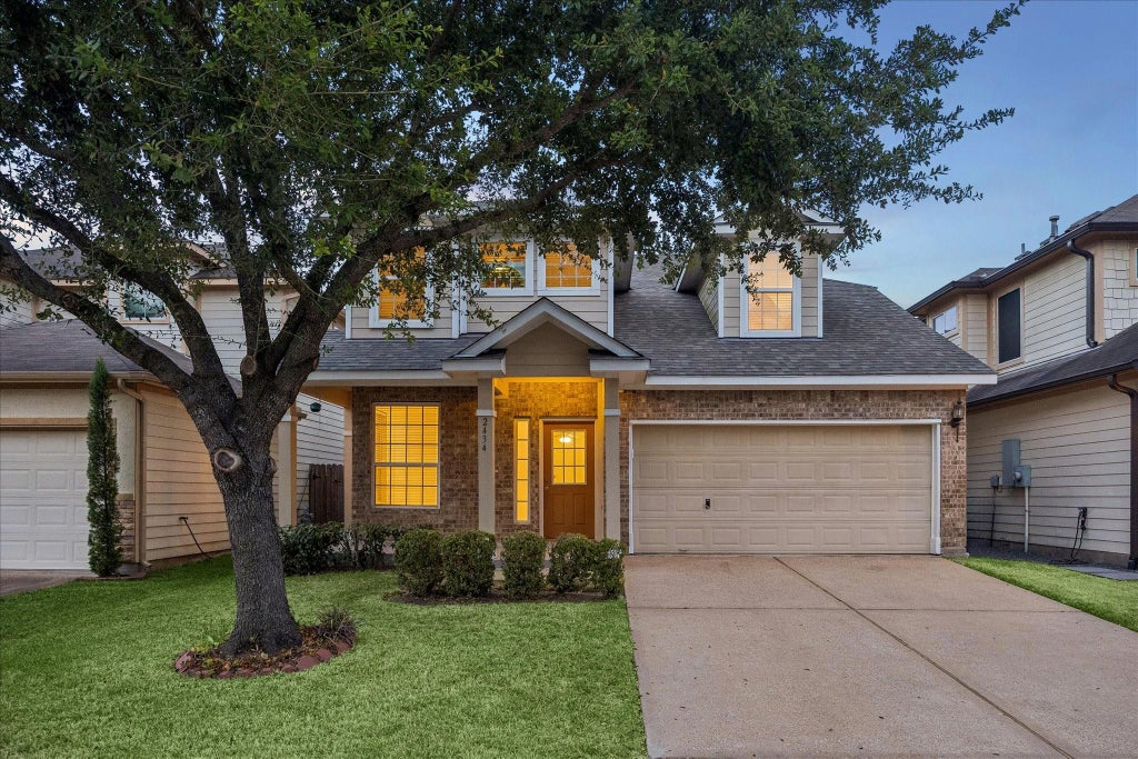Photo of 2434 Chuckberry St, Houston, TX 77080 (MLS # 75554630)