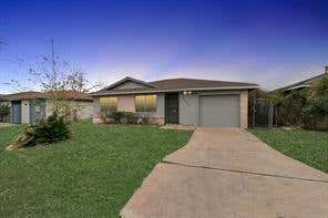 Photo of 12811 Glenhollow Drive, Houston, TX 77048 (MLS # 17495390)