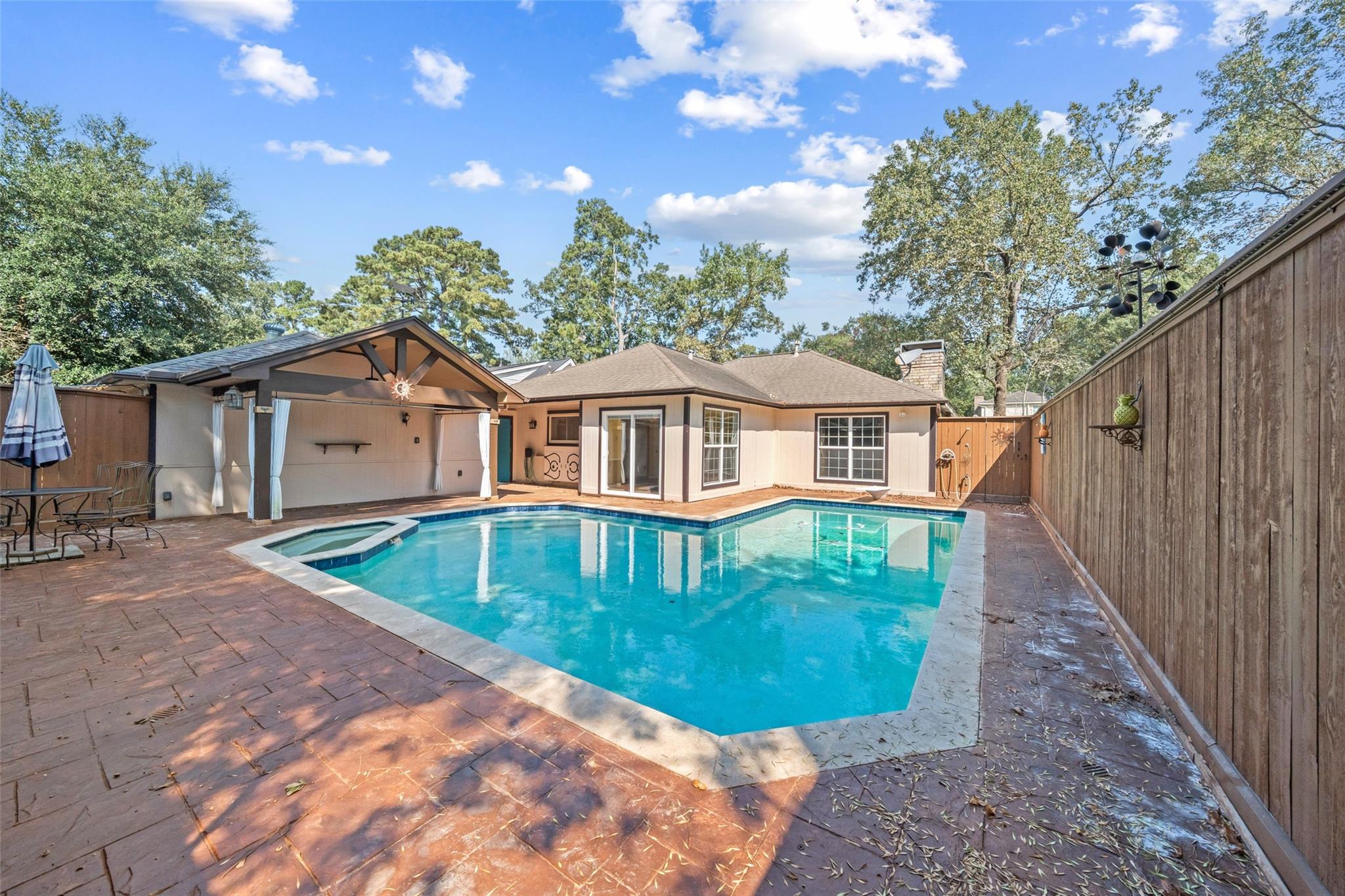 3510 Riverwood Park Drive