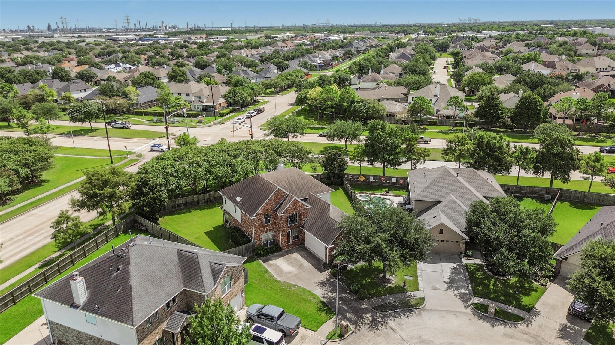 2221 Silvercreek Court