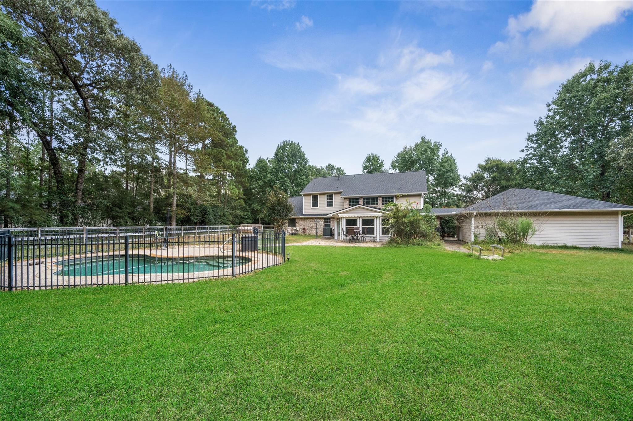 7863 Rodeo Road