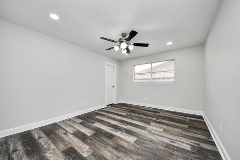 Tiny photo for 3009 Stacy Lane, Deer Park, TX 77536 (MLS # 77330978)