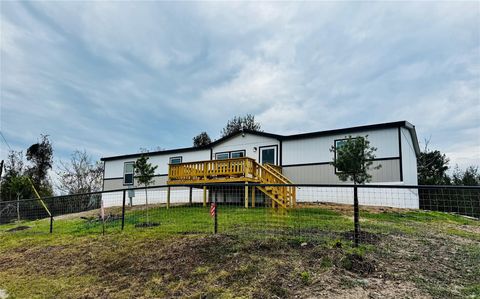 Photo of 191 Holly Pond, Onalaska, TX 77360 (MLS # 71873317)