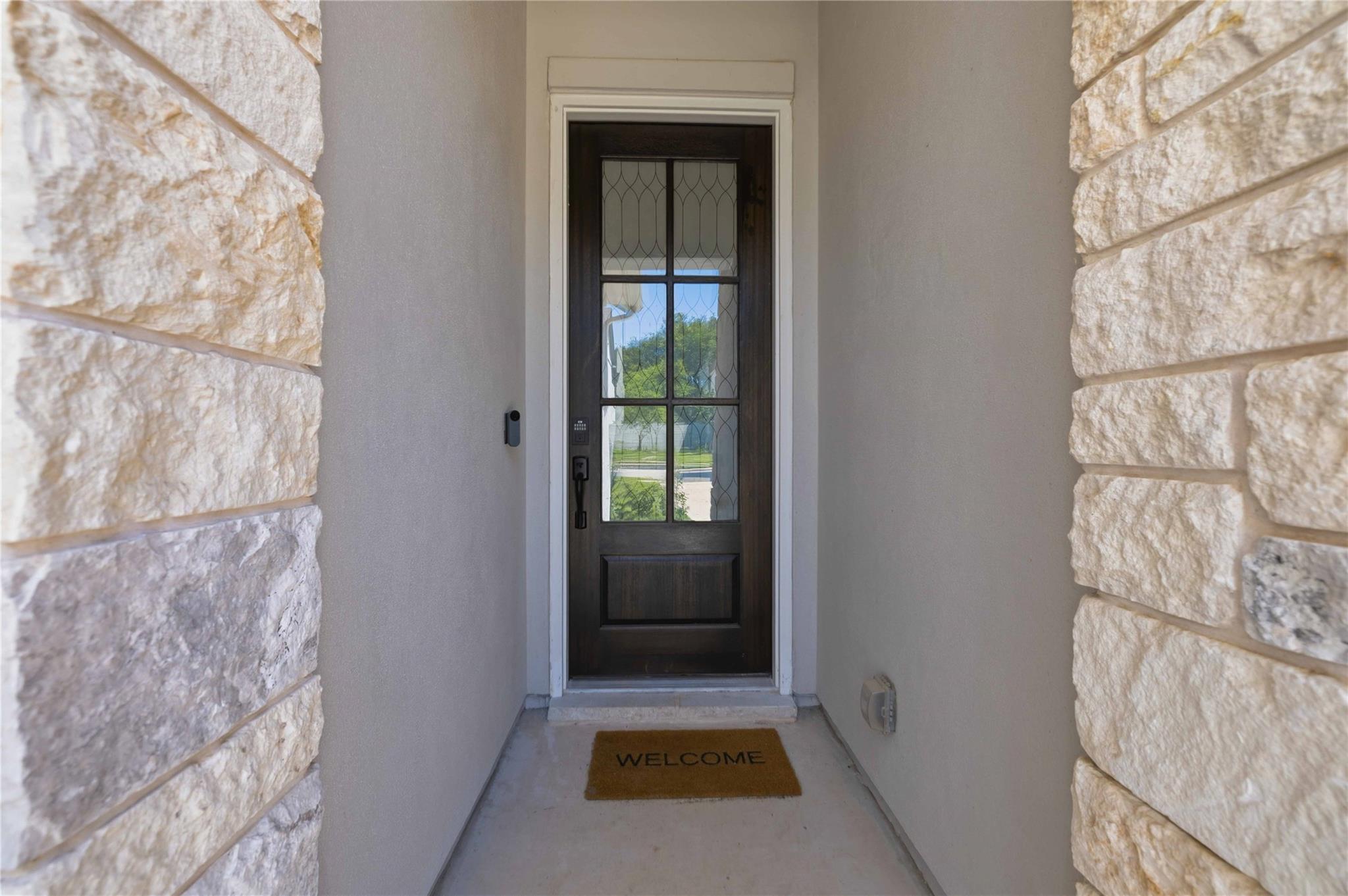 1121 Silver Dollar Trail