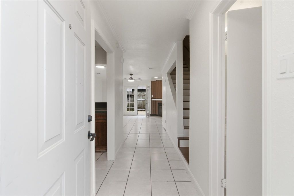 Photo of 11000 Kinghurst Drive #134, Houston, TX 77099 (MLS # 29765006)