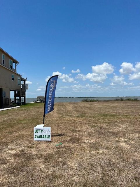 Photo of 3308 Camp Hulen Drive, Palacios, TX 77465 (MLS # 45741956)