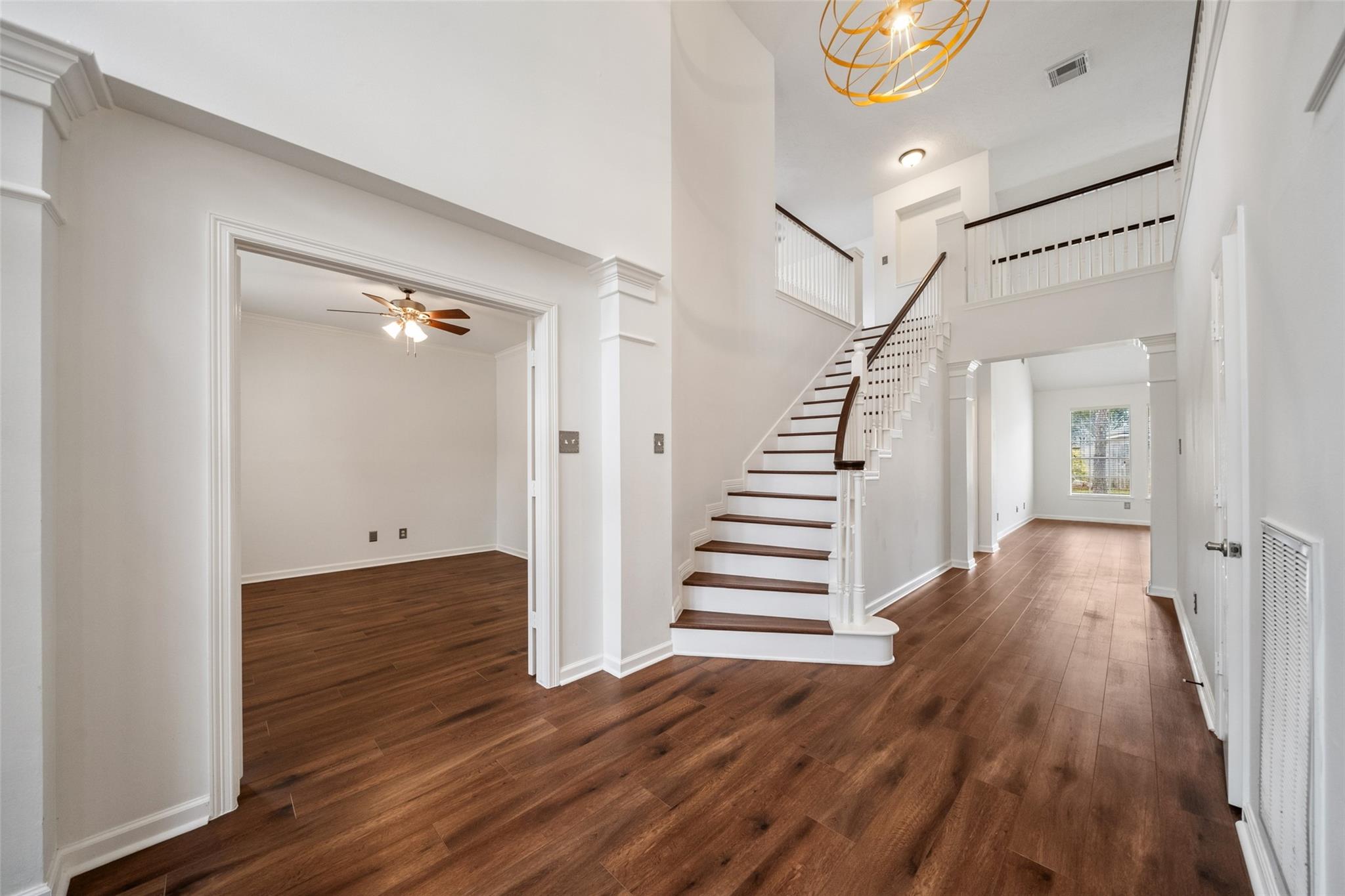 1123 Summer Brook