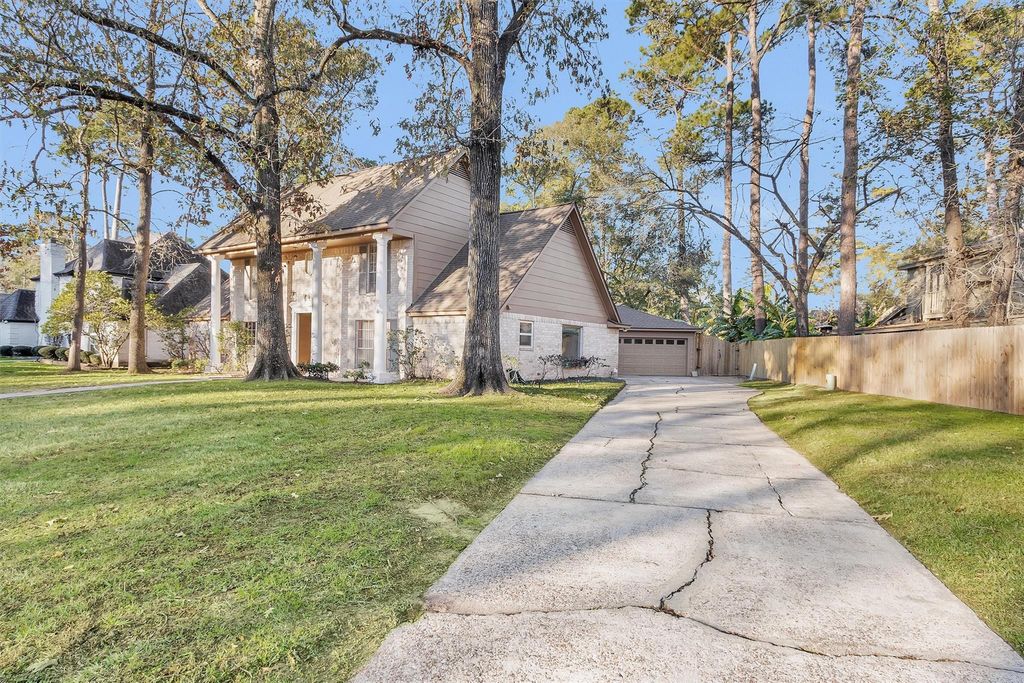 Photo of 2715 Sandy Lake Drive, Kingwood, TX 77339 (MLS # 16208350)