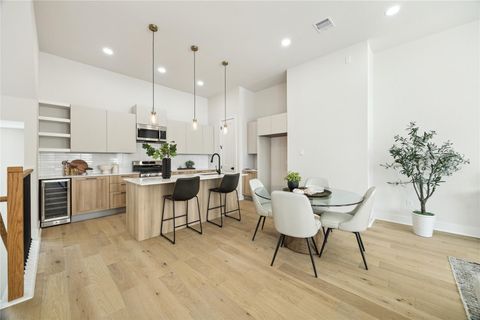 Photo of 3911 Tulane Street #A, Houston, TX 77018 (MLS # 7681415)